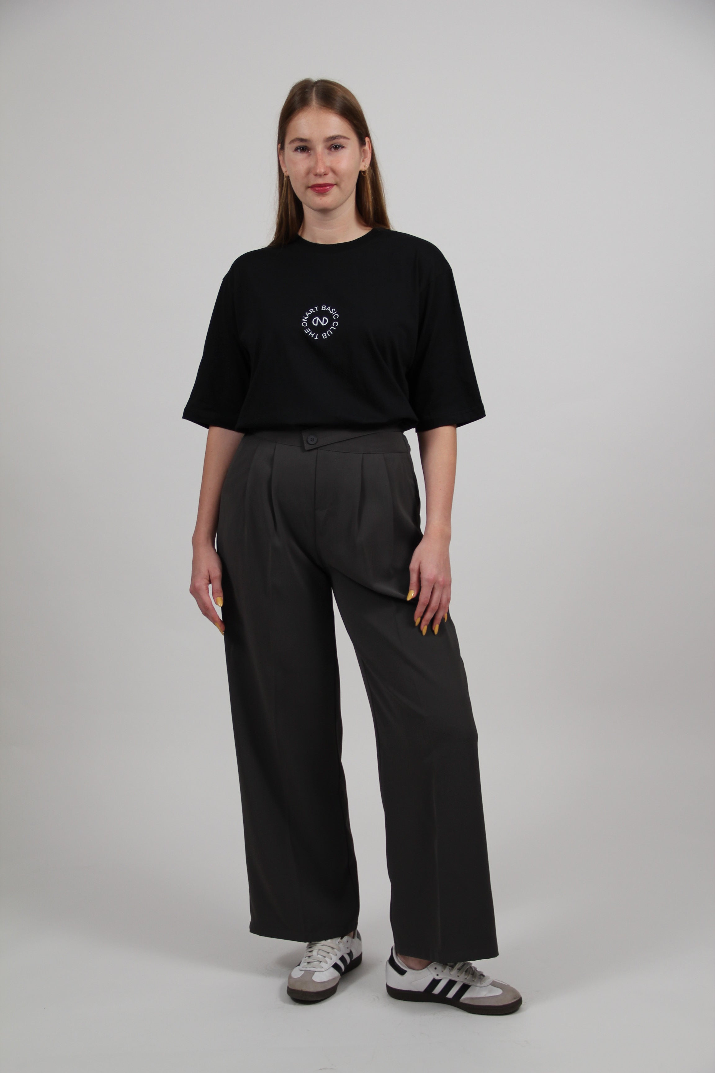 CLASSIC LOGO TEE BLACK