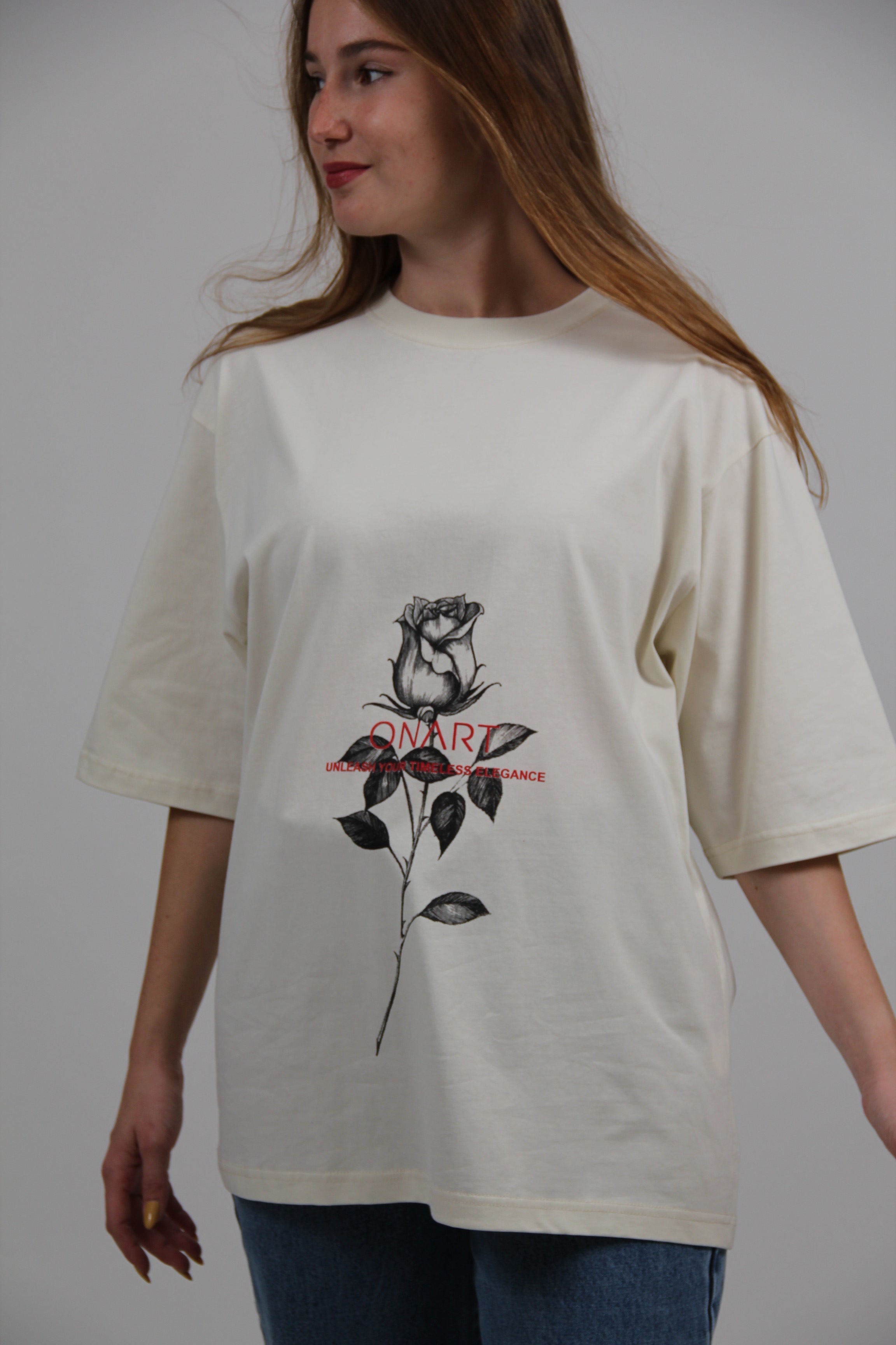 OVERSIZED ART TEE CREAM