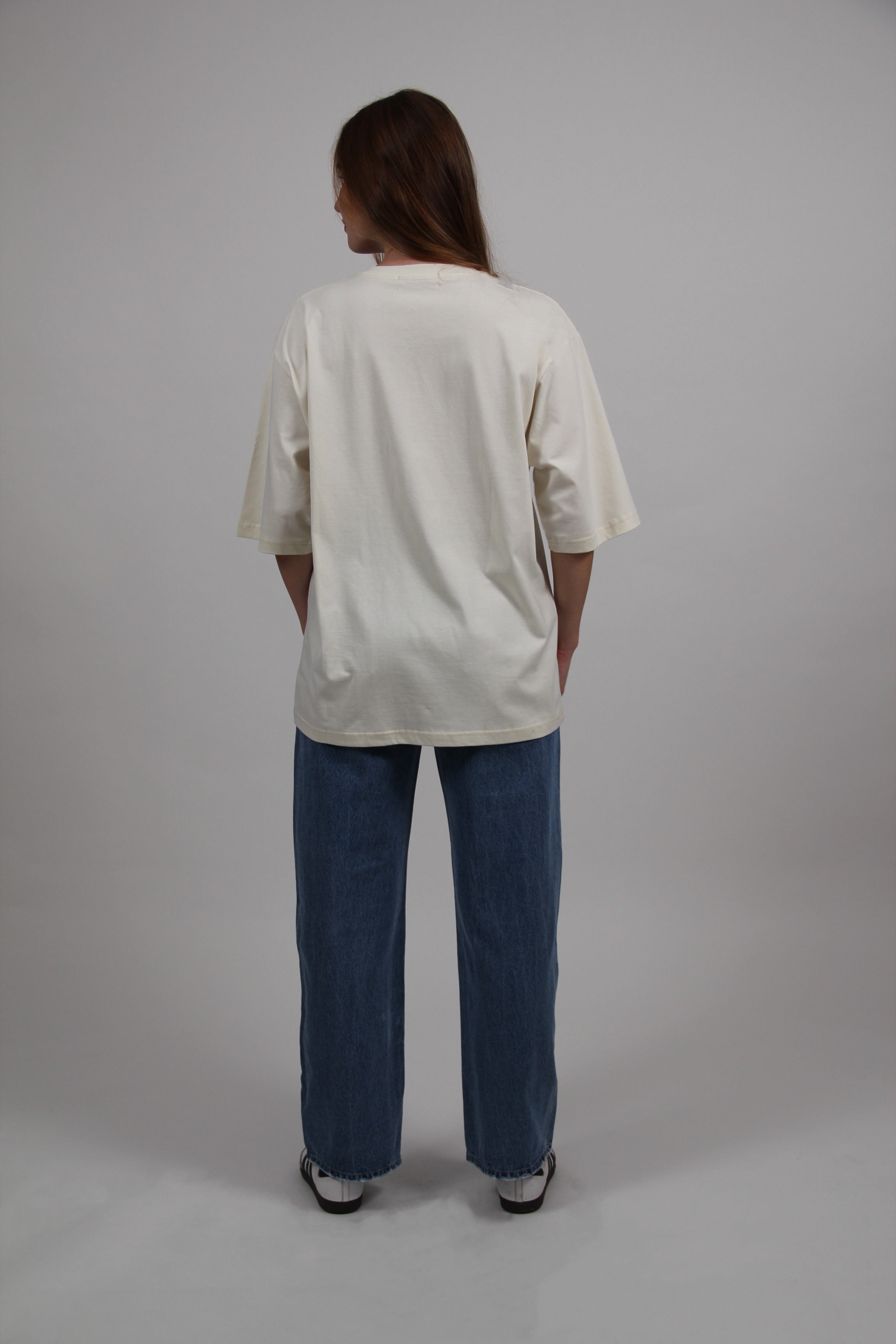 OVERSIZED ART TEE CREAM
