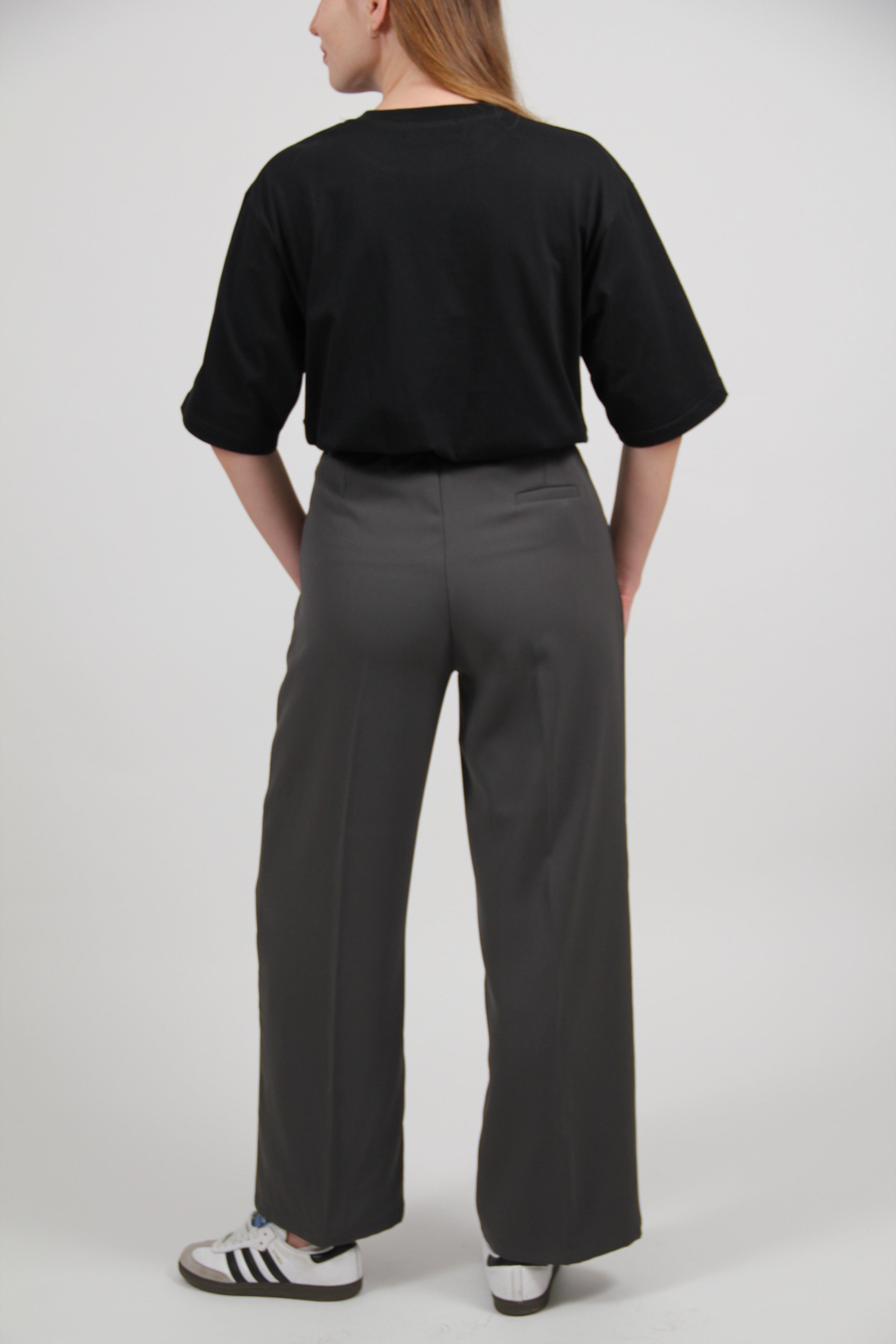 CLASSIC LOGO TEE BLACK